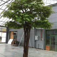 Arbres artificiels: l’alternative sans entretien